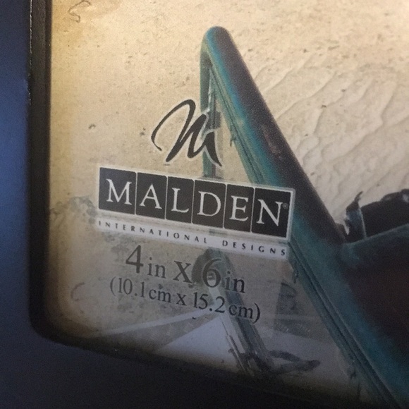 4x6 black picture frame - Picture 2 of 4